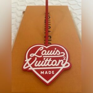 Heart ❤️LV Made Hang Tag